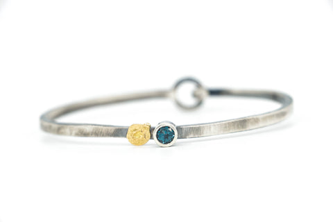 Bracelet solitaire bleu londres18k - Atelier Armoure, Modern Relics