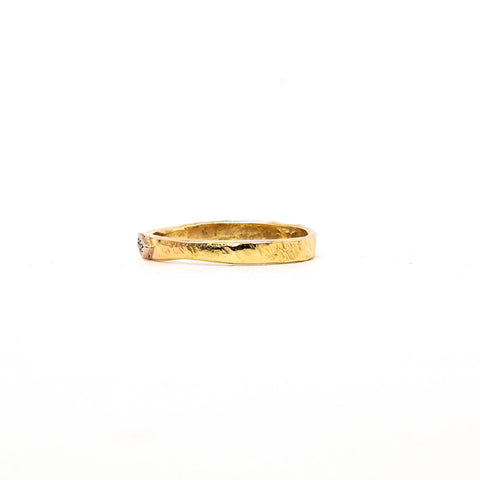 Petit imparfait en or 18k "nos souvenirs" - Atelier Armoure, Modern Relics