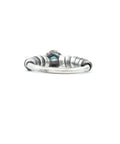 Solitaire Reliquae Bleu londres 18k - Atelier Armoure, Modern Relics